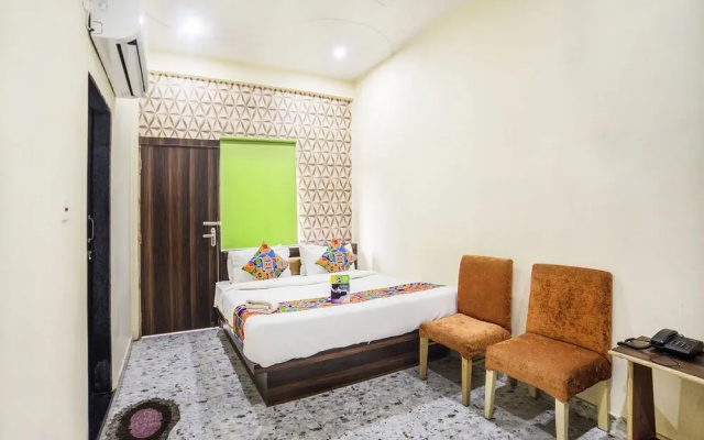FabHotel Aakarshan Paradise