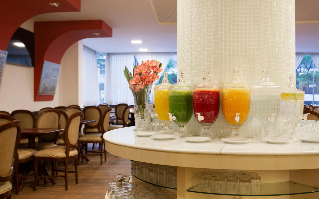 Normandy Hotel