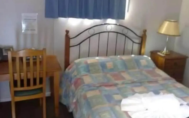 Coal 'n' Cattle Hotel Motel - Moura