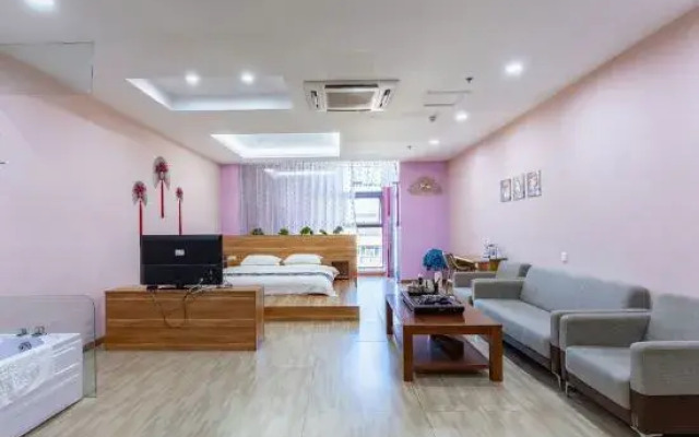 Yantai Venice Fashion Theme Hotel