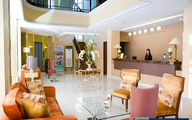 Royal Garden Hotel