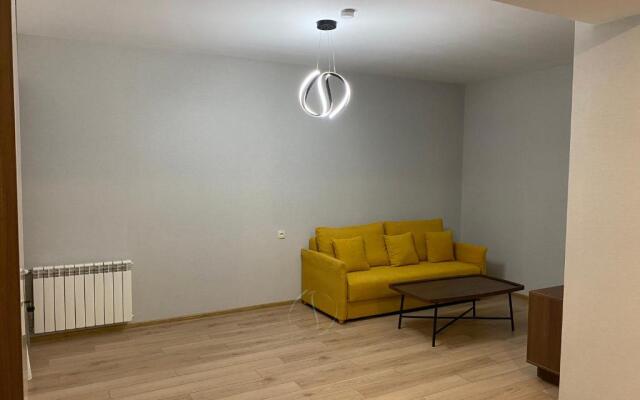 Crystal Residence Apartment