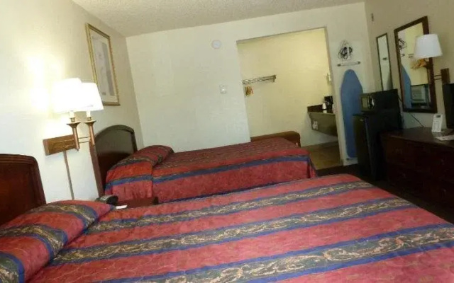 Ambassador Inn & Suites