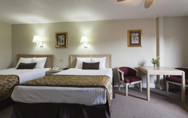 Reagan Resorts Inn