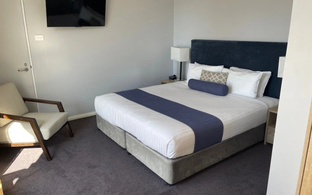 Seabreeze Hotel
