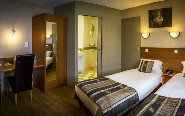 Brit Hotel Confort Azur Cholet Nord