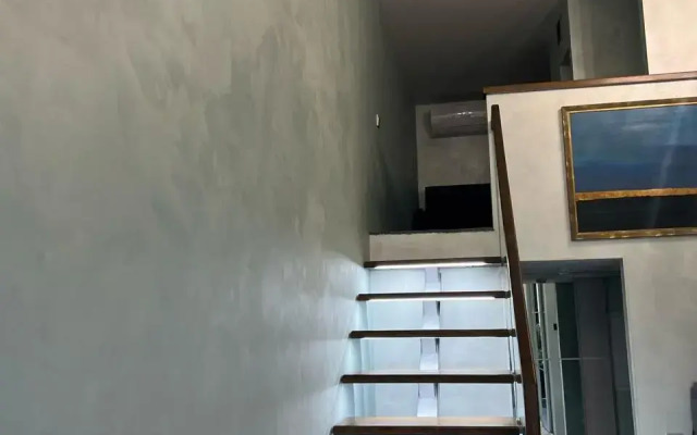 Апартаменты двухуровневые Актер Гэлакси