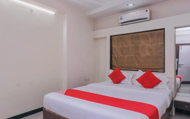 Hotel Rajshree By OYO Rooms