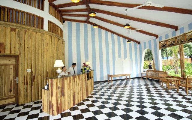Isabella Resort
