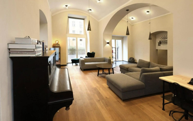 Paradise Loft 2 Minutes to National Muzeum