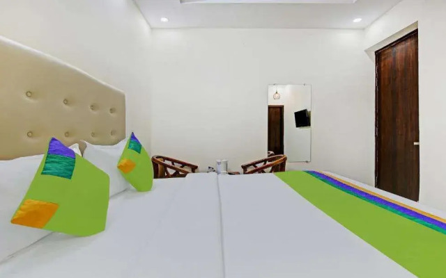 Treebo Royal Empire Adarsh Nagar, Chandigarh