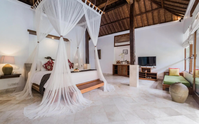 Alam Bidadari Seminyak Villas
