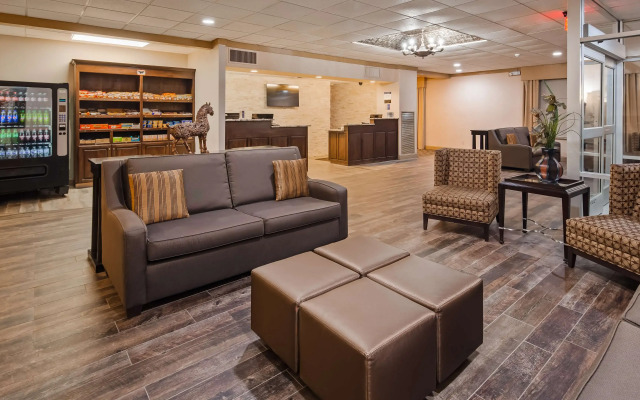 Best Western Crossroads Of The Bluffs