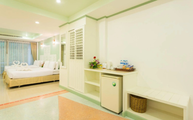 Phranang Place Hotel