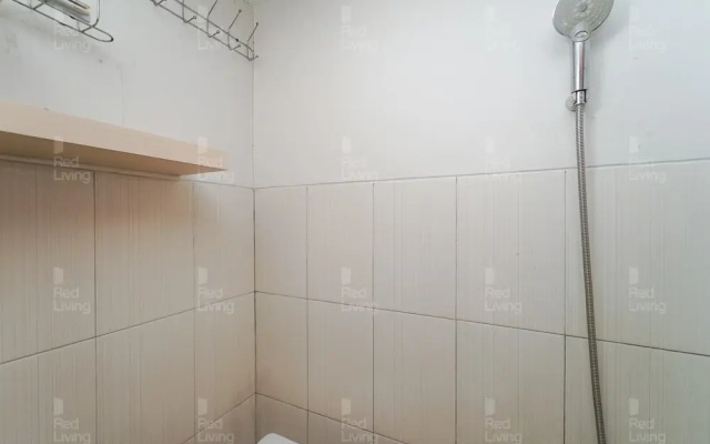 RedLiving Apartemen Margonda Residence 4 - Si Boy