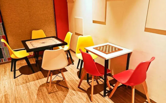 Luxury 4BHK in E-City with 40 Amenities