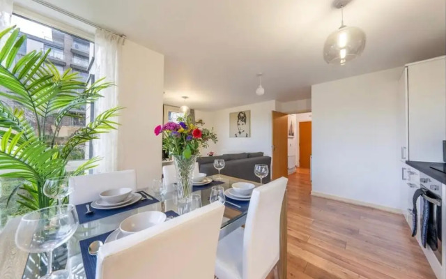 2 Bed-sleeps 6-free Parking-gym-terrace