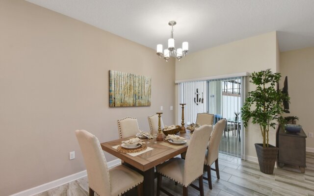 Charming Vacation Townhome with Pool CG1576