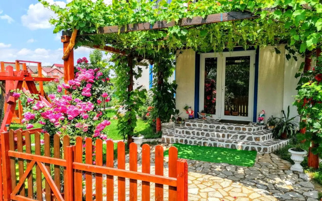 Teo Guest Rooms
