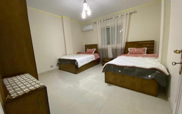 FAMILY ONLY luxury apartment