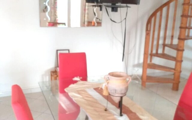 Studio in Goyave, With Wonderful City View, Furnished Garden and Wifi