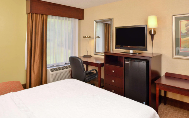 Hampton Inn Staunton