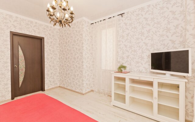 Apartments on Timiryazeva 35