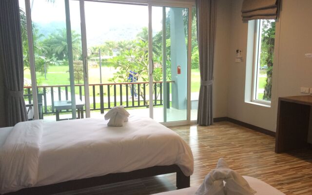 Khaolak Mountain View