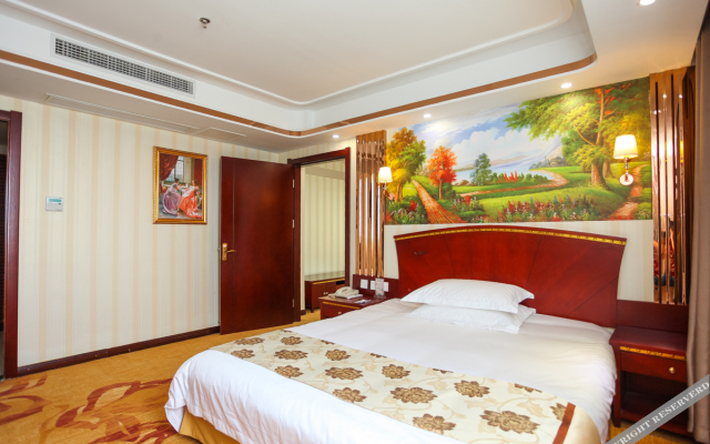 Vienna Classic Hotel (Lianyungang Jiangshan)