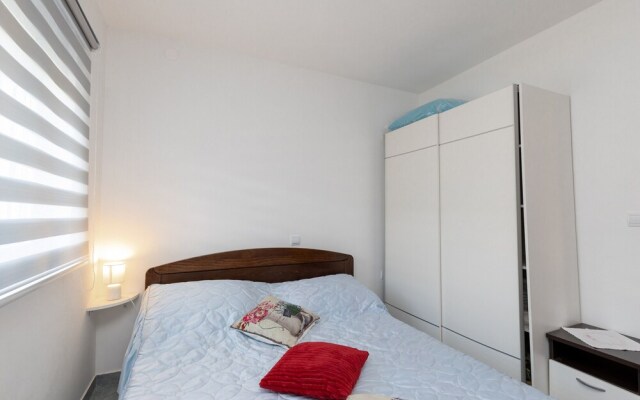 Apt Near N.park Paklenica 2 Few Mt Sea