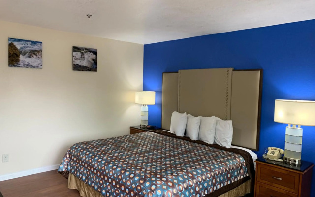 California Inn and Suites Bakersfield