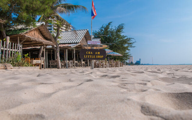 Cha-am Little Shop & Resort