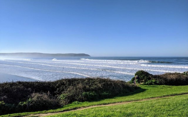 7 Putsborough - Luxury Apartment at Byron Woolacombe, only 4 minute walk to Woolacombe Beach!