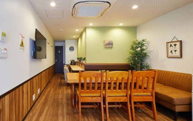 Rinn Sannenzaka Yumeko