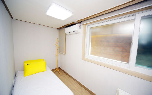 24 Guesthouse Seoul Cheongryangri