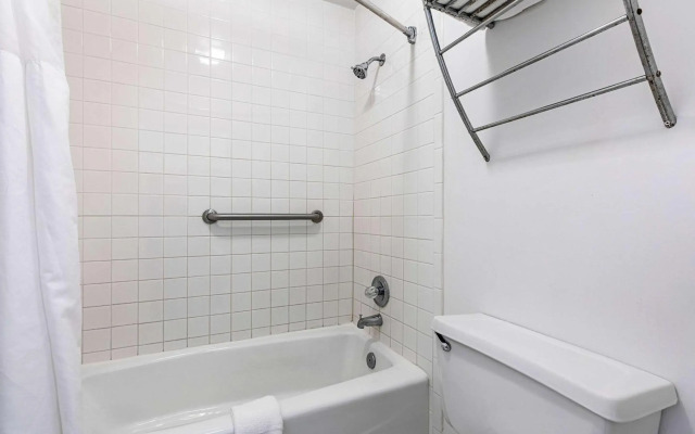 Econo Lodge Vero Beach - Downtown