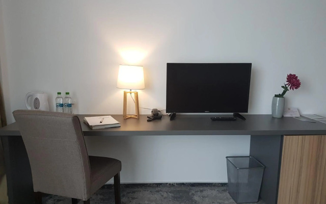 YMY Boutique Residence