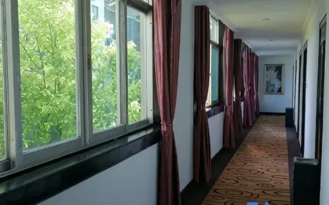 Nanxian Xinnanzhou Hotel