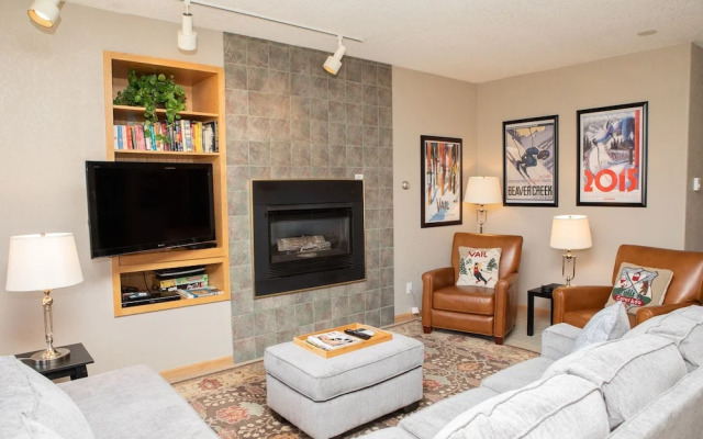 Sunvail S 13e 2 Bedroom Condo by RedAwning