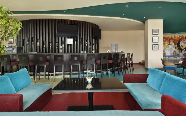 DoubleTree by Hilton Sharm El Sheikh - Sharks Bay Resort