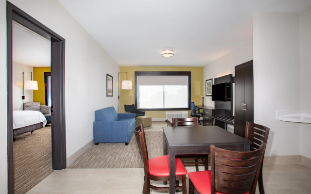 Holiday Inn Express & Suites Ely by IHG
