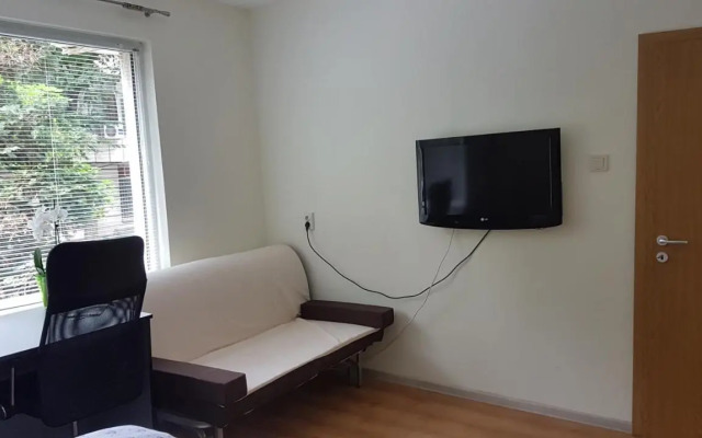 Malavi top center studio Ruse! Comfort&clean!