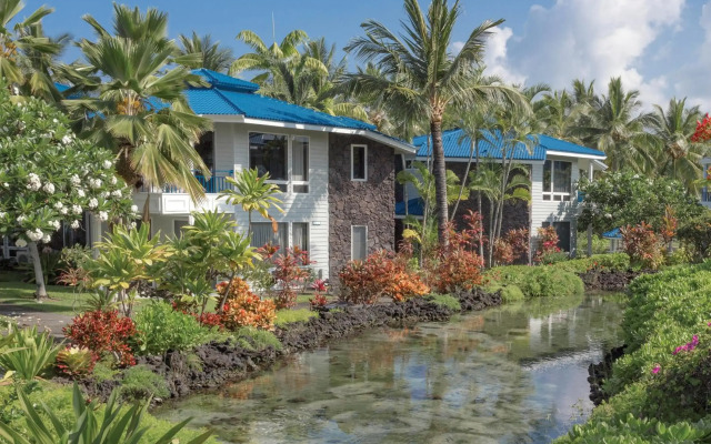 Holua Resort