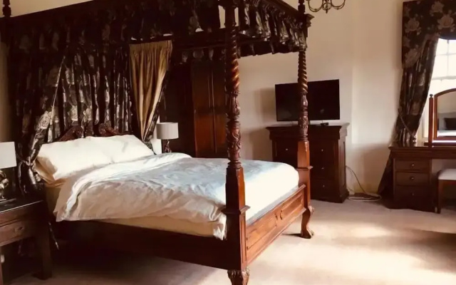 Brass Castle Country House Accommodation