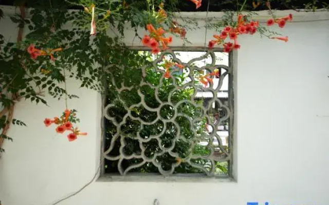 Floral Hotel·Suzhou Front Hall and Backyard Hotel (Pingjiang Road Store)