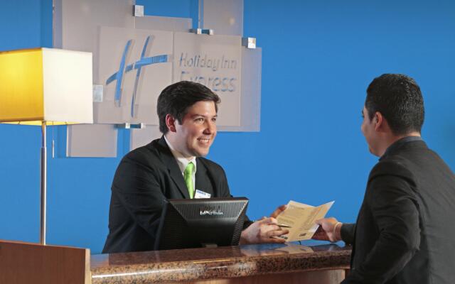 Holiday Inn Express Monterrey Galerias by IHG