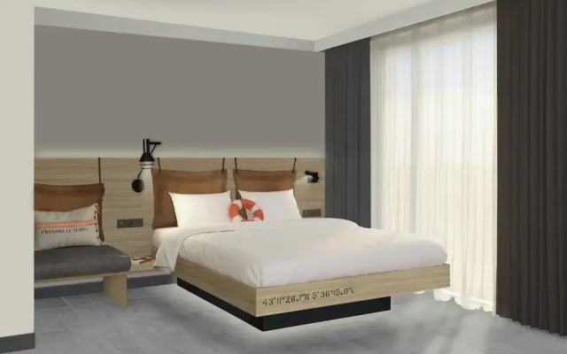 Moxy La Ciotat