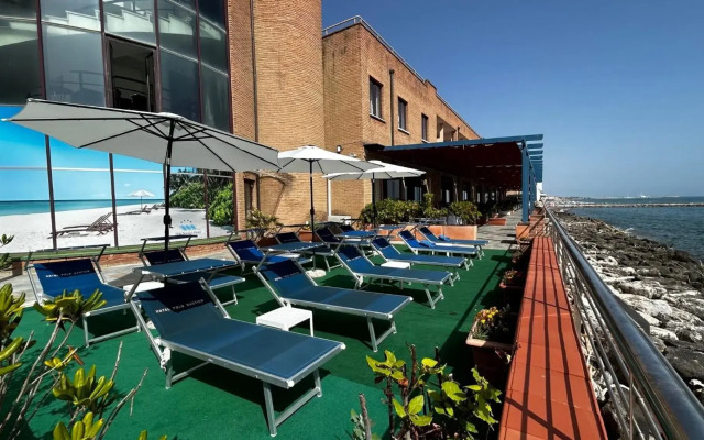Hotel Polo Nautico