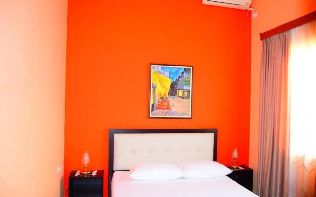 VILA LILI Guest House - Berat