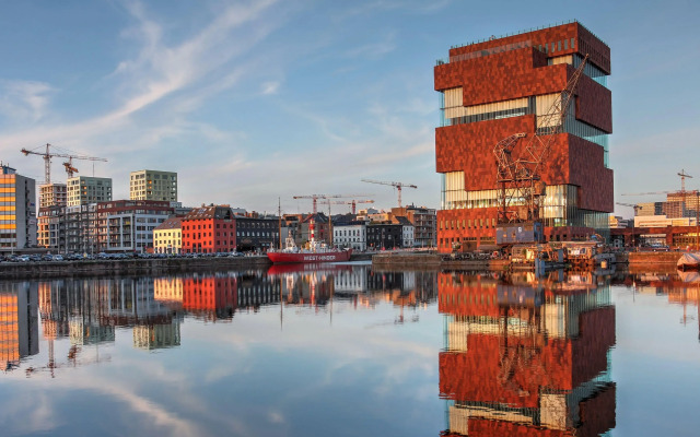 Holiday Inn Express Antwerp City Centre by IHG